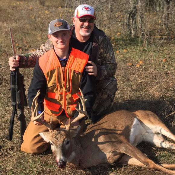 Meet your Posher, Max - Picture 1 of 1